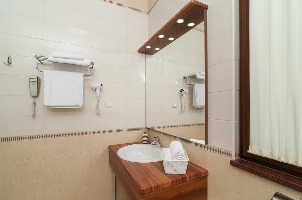 Luxury Rooms Near The Beach1 สปลิท ภายนอก รูปภาพ
